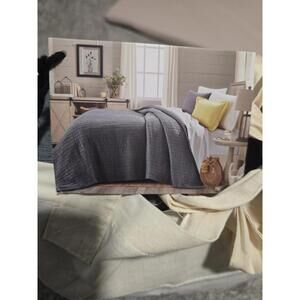 Bee & Willow King Coverlet King